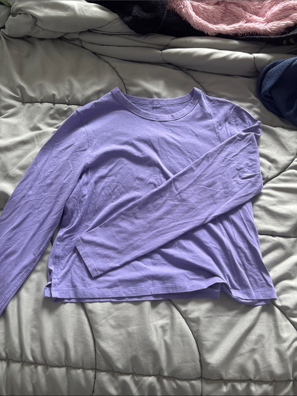 Lululemon classic fit long sleeve shirt